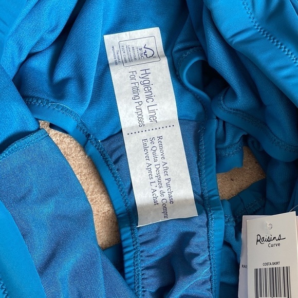 Raisins Curve Costa blue tummy and thigh minimizer swim skirt NWT - Picture 6 of 6